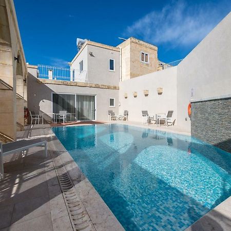 Zeppi'S Luxury Holiday Farmhouse With Private Pool Għarb 外观 照片