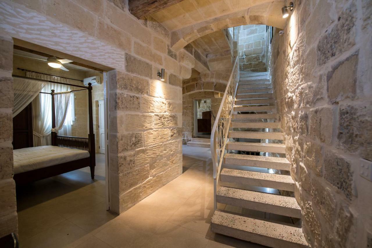 Zeppi'S Luxury Holiday Farmhouse With Private Pool Għarb 外观 照片