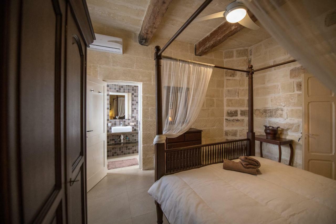 Zeppi'S Luxury Holiday Farmhouse With Private Pool Għarb 外观 照片