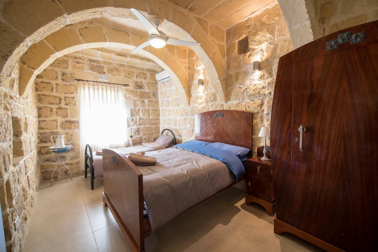 Zeppi'S Luxury Holiday Farmhouse With Private Pool Għarb 外观 照片