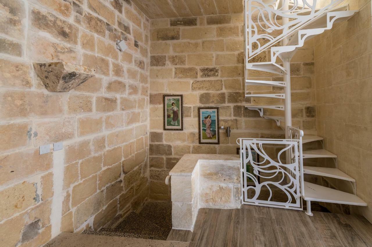 Zeppi'S Luxury Holiday Farmhouse With Private Pool Għarb 外观 照片